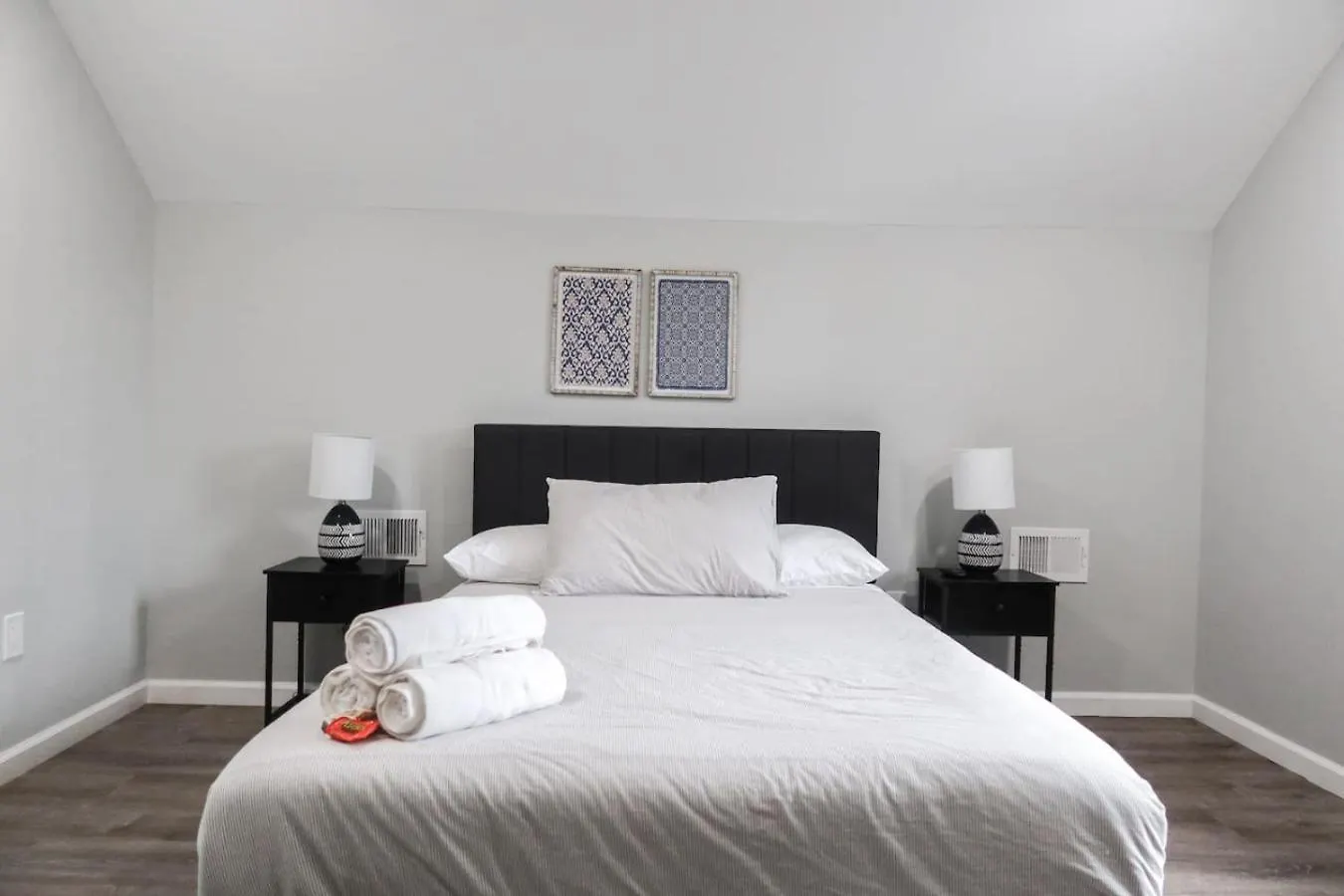 5Bed 2Bath Near Nyc, Parking, Laundry Apartment Irvington