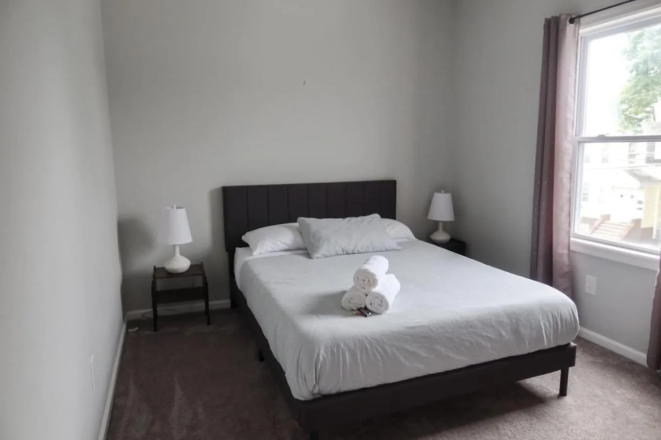 5Bed 2Bath Near Nyc, Parking, Laundry Apartment Irvington United States